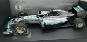 Mercedes W05 Hamilton 1:18