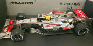 My collection of Lewis Hamilton's F1 cars (1:18 scale, Minichamps) :  r/lewishamilton