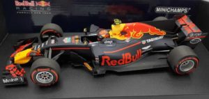 Red Bull RB13 Verstappen 2017 Aus GP 1:18
