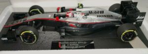Minichamps McLaren MP4-30 Button 2015 Aust GP 1:18