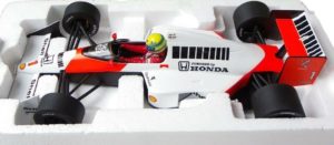 Minichamps McLaren MP4-5 Senna 1:18