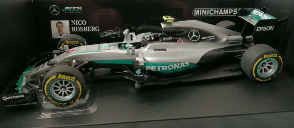 Mercedes F1 Team Nico Rosberg Showcar 2011 1/18