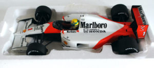 Minichamps McLaren MP4-6 Senna 1:18