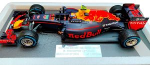 Minichamps Red Bull RB12 Verstappen 2016 Brazil GP 1:18