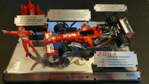 Hotwheels Ferrari F2004 Schumi 2004 record season 1:18