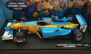 Hot Wheels 1:18 - 1 - Model car - Renault F1 Team R24 Fernando