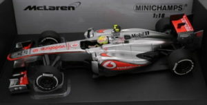 Minichamps McLaren MP-28 Perez 1:18