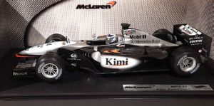 Hotwheels Kimi McLaren MP4-17 1:18