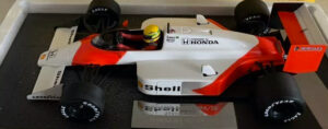 Minichamps 1:18 MP4-3B Senna